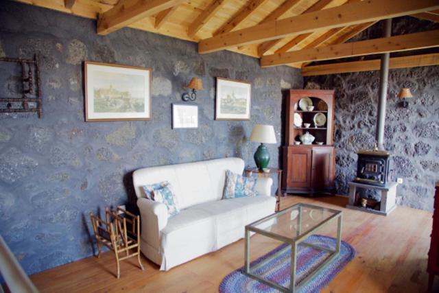 Aldeia Cagarras Country house Santo Amaro (Azores)