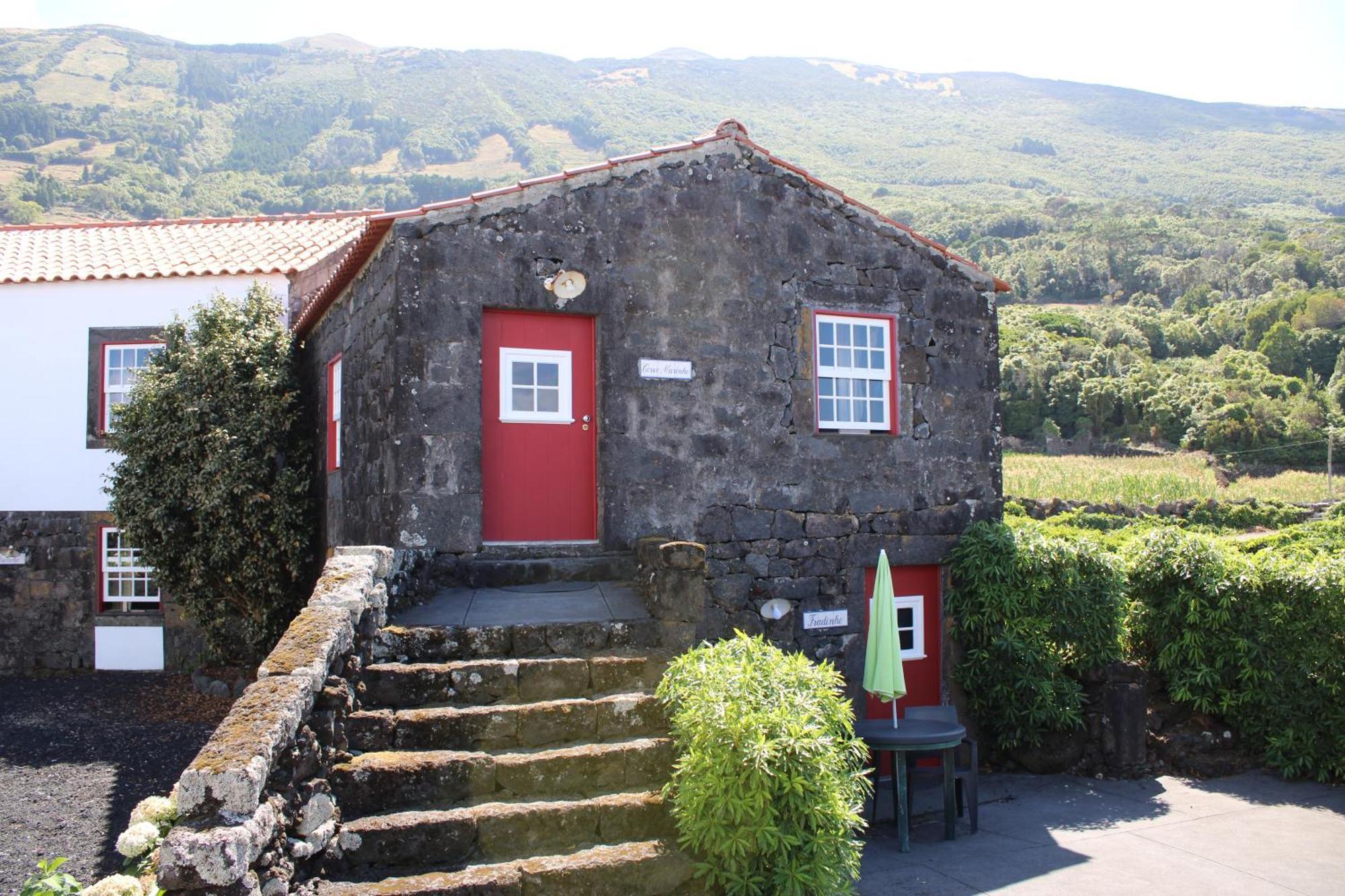 Landhuis Aldeia Cagarras Santo Amaro (Azores)
